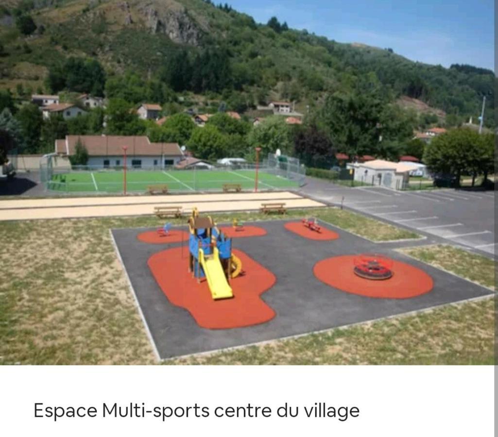 Gite Le Gravier En Haut De Villa Proche De La Dolce Via Arcens エクステリア 写真